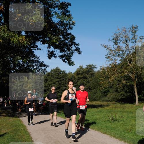 28.09.2025 - 33. Volkslauf durch das schöne Alstertal Fabian Wolf http://msf.ph/oto/8979418 28.09.2025 10:26:44 Laufen 2584 meine-sportfotos.de