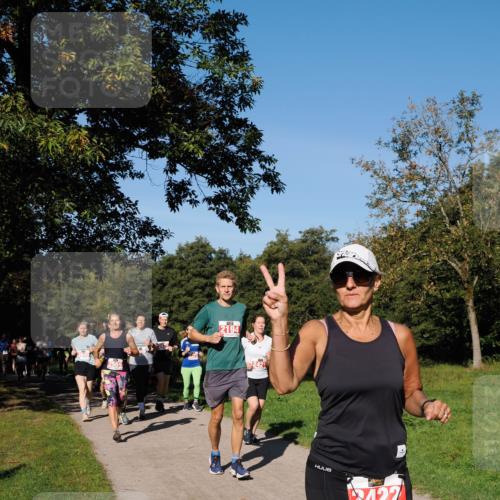 28.09.2025 - 33. Volkslauf durch das schöne Alstertal Fabian Wolf http://msf.ph/oto/8979427 28.09.2025 10:26:47 Laufen 2569, 00, 2194, 2422 meine-sportfotos.de