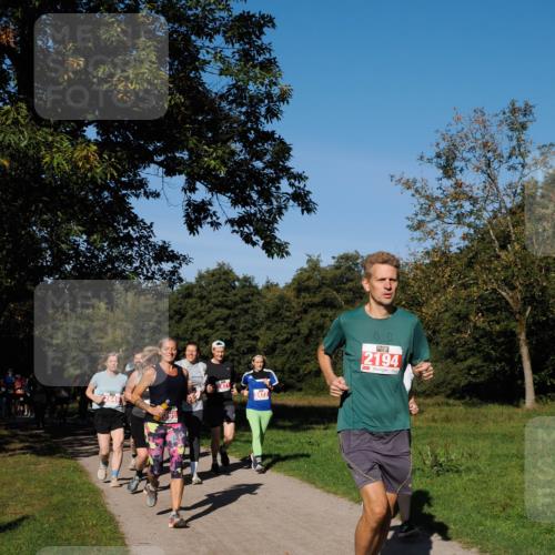 28.09.2025 - 33. Volkslauf durch das schöne Alstertal Fabian Wolf http://msf.ph/oto/8979433 28.09.2025 10:26:49 Laufen 2472, 00, 2194 meine-sportfotos.de