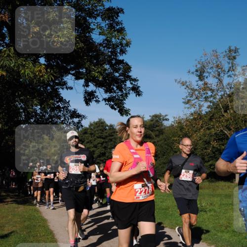 28.09.2025 - 33. Volkslauf durch das schöne Alstertal Fabian Wolf http://msf.ph/oto/8979472 28.09.2025 10:27:04 Laufen 259, 2278, 2298 meine-sportfotos.de