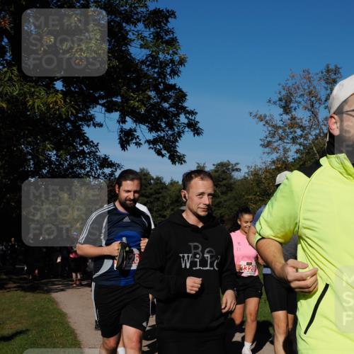 28.09.2025 - 33. Volkslauf durch das schöne Alstertal Fabian Wolf http://msf.ph/oto/8979520 28.09.2025 10:27:13 Laufen 11, 2320, 25 meine-sportfotos.de