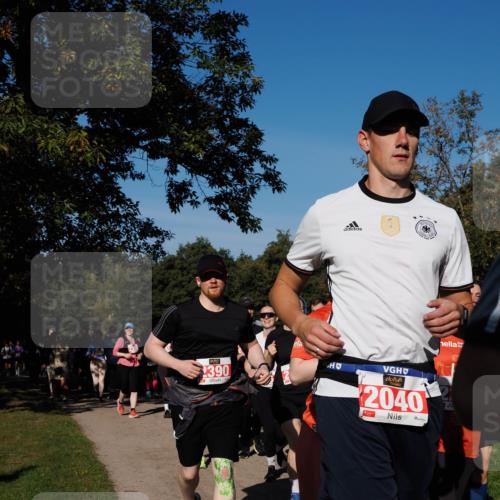 28.09.2025 - 33. Volkslauf durch das schöne Alstertal Fabian Wolf http://msf.ph/oto/8979533 28.09.2025 10:27:15 Laufen 2390, 2040 meine-sportfotos.de