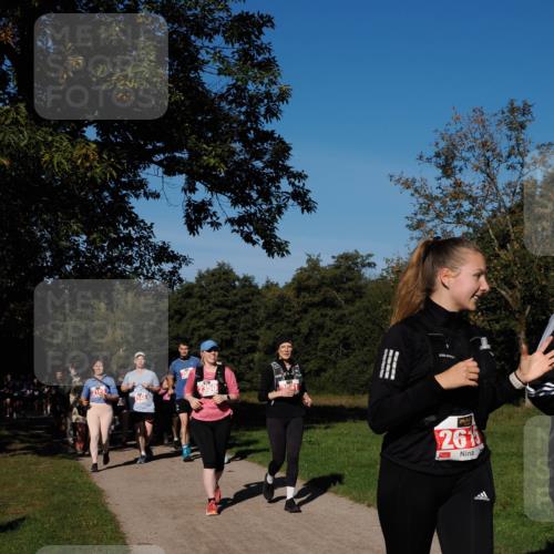 28.09.2025 - 33. Volkslauf durch das schöne Alstertal Fabian Wolf http://msf.ph/oto/8979542 28.09.2025 10:27:17 Laufen 2193, 2148, 350, 26 meine-sportfotos.de