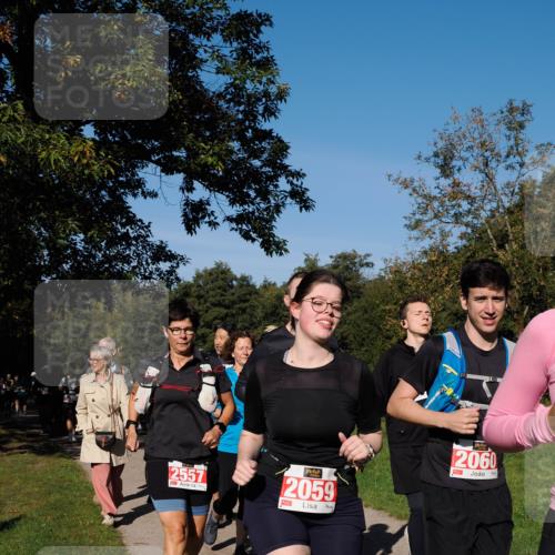 28.09.2025 - 33. Volkslauf durch das schöne Alstertal Fabian Wolf http://msf.ph/oto/8979548 28.09.2025 10:27:24 Laufen 2557, 2059, 2060 meine-sportfotos.de