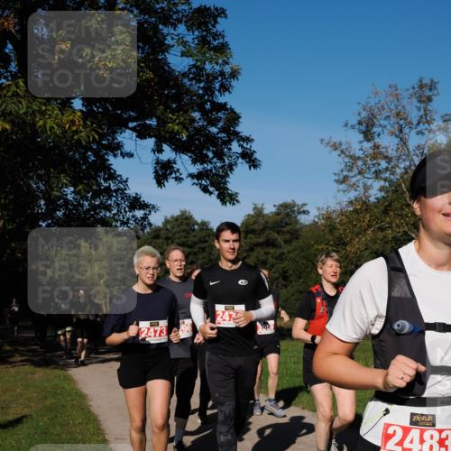 28.09.2025 - 33. Volkslauf durch das schöne Alstertal Fabian Wolf http://msf.ph/oto/8979561 28.09.2025 10:27:33 Laufen 2473, 96, 247, 2483 meine-sportfotos.de