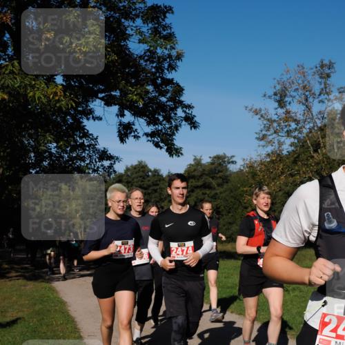 28.09.2025 - 33. Volkslauf durch das schöne Alstertal Fabian Wolf http://msf.ph/oto/8979562 28.09.2025 10:27:33 Laufen 2473, 2474, 24 meine-sportfotos.de