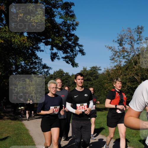 28.09.2025 - 33. Volkslauf durch das schöne Alstertal Fabian Wolf http://msf.ph/oto/8979563 28.09.2025 10:27:33 Laufen 2474, 09, 473 meine-sportfotos.de