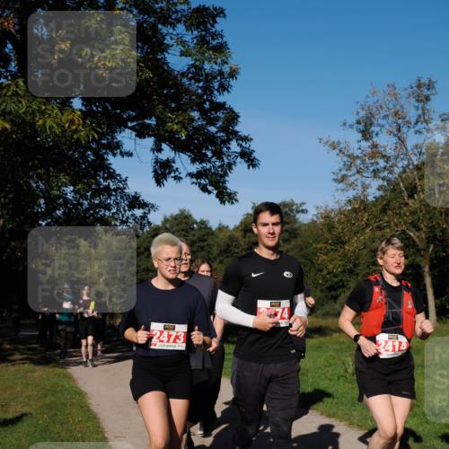 28.09.2025 - 33. Volkslauf durch das schöne Alstertal Fabian Wolf http://msf.ph/oto/8979565 28.09.2025 10:27:33 Laufen 2473, 74, 2414 meine-sportfotos.de