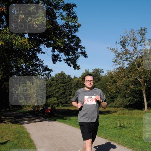 28.09.2025 - 33. Volkslauf durch das schöne Alstertal Fabian Wolf http://msf.ph/oto/8979603 28.09.2025 10:27:46 Laufen 2435 meine-sportfotos.de