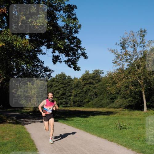 28.09.2025 - 33. Volkslauf durch das schöne Alstertal Fabian Wolf http://msf.ph/oto/8979607 28.09.2025 10:33:03 Laufen  meine-sportfotos.de