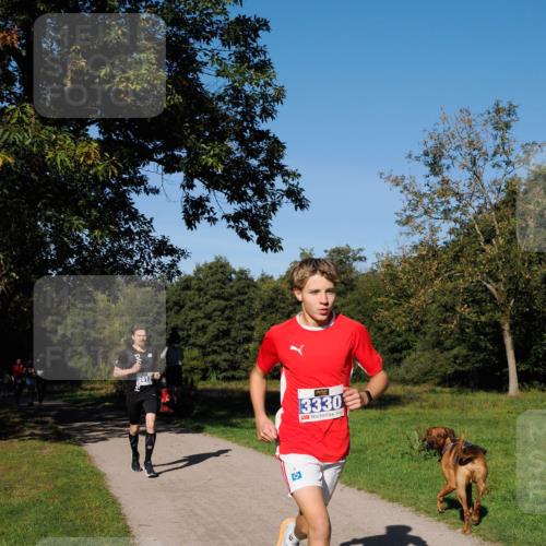 28.09.2025 - 33. Volkslauf durch das schöne Alstertal Fabian Wolf http://msf.ph/oto/8979640 28.09.2025 10:33:24 Laufen 3330 meine-sportfotos.de