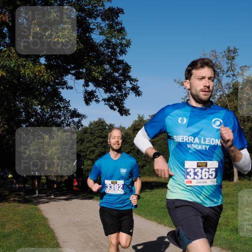 28.09.2025 - 33. Volkslauf durch das schöne Alstertal Fabian Wolf http://msf.ph/oto/8979670 28.09.2025 10:33:33 Laufen 3392, 3365 meine-sportfotos.de