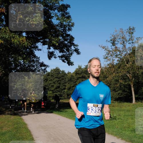 28.09.2025 - 33. Volkslauf durch das schöne Alstertal Fabian Wolf http://msf.ph/oto/8979674 28.09.2025 10:33:33 Laufen 3392 meine-sportfotos.de