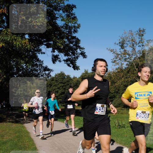 28.09.2025 - 33. Volkslauf durch das schöne Alstertal Fabian Wolf http://msf.ph/oto/8979692 28.09.2025 10:33:37 Laufen 3368, 3349, 3908 meine-sportfotos.de