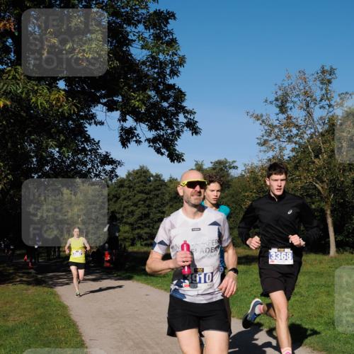 28.09.2025 - 33. Volkslauf durch das schöne Alstertal Fabian Wolf http://msf.ph/oto/8979697 28.09.2025 10:33:38 Laufen 3910, 3368 meine-sportfotos.de