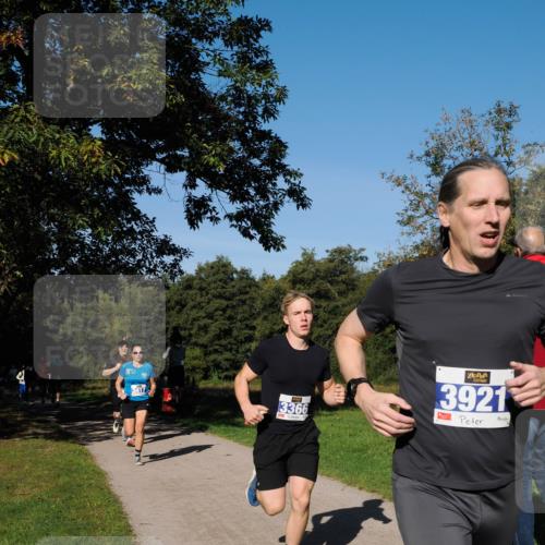 28.09.2025 - 33. Volkslauf durch das schöne Alstertal Fabian Wolf http://msf.ph/oto/8979779 28.09.2025 10:34:07 Laufen 3366, 3921 meine-sportfotos.de