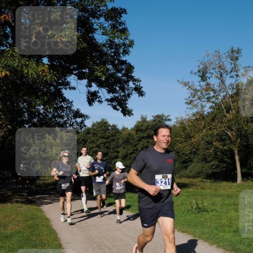 28.09.2025 - 33. Volkslauf durch das schöne Alstertal Fabian Wolf http://msf.ph/oto/8979827 28.09.2025 10:34:20 Laufen 52, 3387, 3133, 3219 meine-sportfotos.de