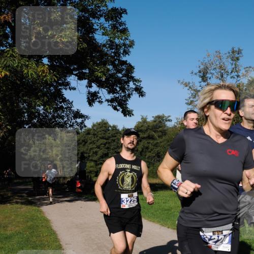 28.09.2025 - 33. Volkslauf durch das schöne Alstertal Fabian Wolf http://msf.ph/oto/8979843 28.09.2025 10:34:22 Laufen 3225 meine-sportfotos.de