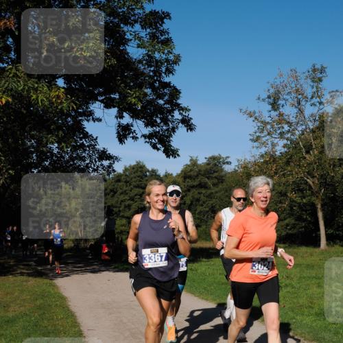 28.09.2025 - 33. Volkslauf durch das schöne Alstertal Fabian Wolf http://msf.ph/oto/8979868 28.09.2025 10:34:28 Laufen 3367, 75, 13024 meine-sportfotos.de