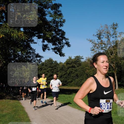 28.09.2025 - 33. Volkslauf durch das schöne Alstertal Fabian Wolf http://msf.ph/oto/8979884 28.09.2025 10:34:34 Laufen 3938, 3419, 3014 meine-sportfotos.de