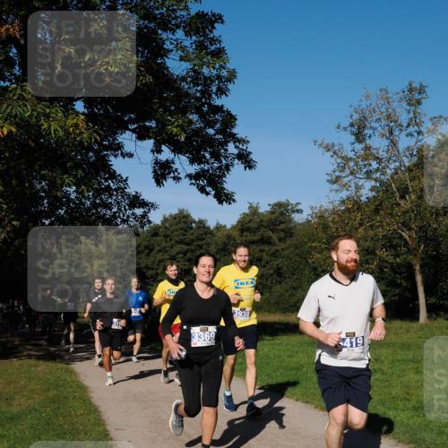28.09.2025 - 33. Volkslauf durch das schöne Alstertal Fabian Wolf http://msf.ph/oto/8979893 28.09.2025 10:34:35 Laufen 31, 1232, 3369, 3938, 419 meine-sportfotos.de