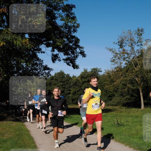 28.09.2025 - 33. Volkslauf durch das schöne Alstertal Fabian Wolf http://msf.ph/oto/8979903 28.09.2025 10:34:37 Laufen 3308, 3174, 341, 3909 meine-sportfotos.de