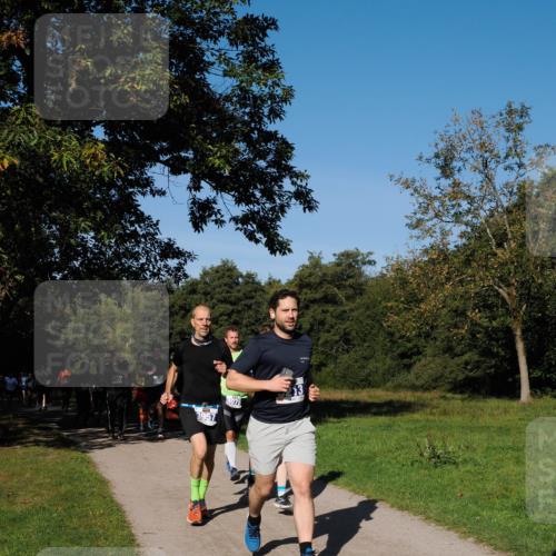 28.09.2025 - 33. Volkslauf durch das schöne Alstertal Fabian Wolf http://msf.ph/oto/8979939 28.09.2025 10:34:42 Laufen 3957, 3078 meine-sportfotos.de