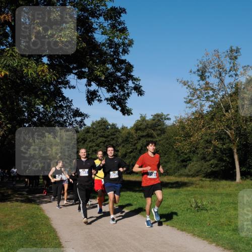 28.09.2025 - 33. Volkslauf durch das schöne Alstertal Fabian Wolf http://msf.ph/oto/8979956 28.09.2025 10:34:44 Laufen 3187, 3041, 3042, 3364 meine-sportfotos.de