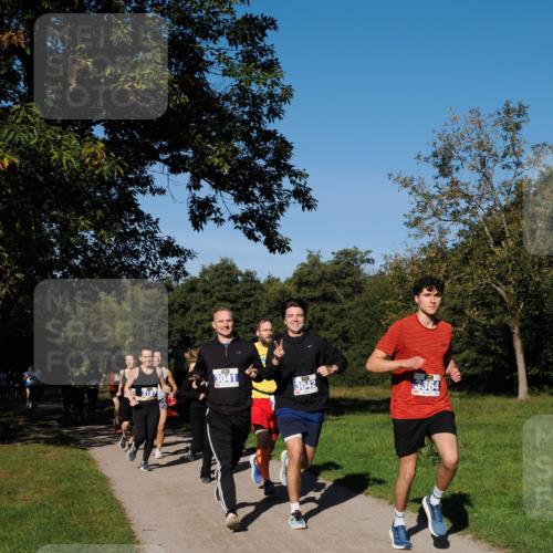 28.09.2025 - 33. Volkslauf durch das schöne Alstertal Fabian Wolf http://msf.ph/oto/8979960 28.09.2025 10:34:45 Laufen 3187, 3041, 3042, 3364 meine-sportfotos.de