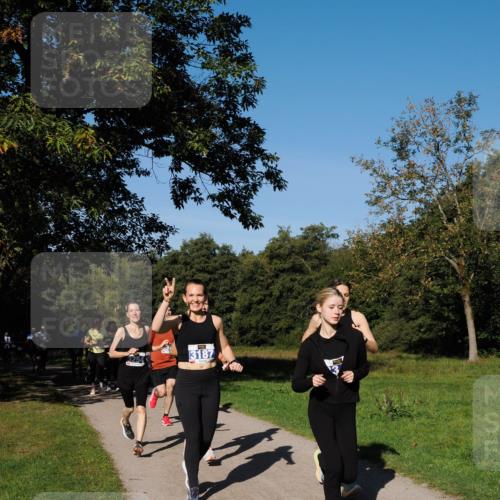 28.09.2025 - 33. Volkslauf durch das schöne Alstertal Fabian Wolf http://msf.ph/oto/8979973 28.09.2025 10:34:47 Laufen 3187 meine-sportfotos.de