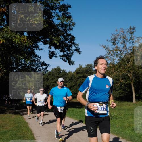 28.09.2025 - 33. Volkslauf durch das schöne Alstertal Fabian Wolf http://msf.ph/oto/8980028 28.09.2025 10:34:53 Laufen 3931, 31887, 372 meine-sportfotos.de