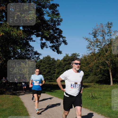 28.09.2025 - 33. Volkslauf durch das schöne Alstertal Fabian Wolf http://msf.ph/oto/8980045 28.09.2025 10:34:55 Laufen 3931, 3188, 6 meine-sportfotos.de