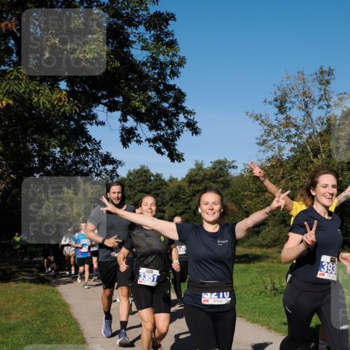 28.09.2025 - 33. Volkslauf durch das schöne Alstertal Fabian Wolf http://msf.ph/oto/8980082 28.09.2025 10:35:05 Laufen 169, 3351, 5410, 393 meine-sportfotos.de