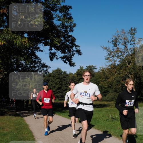 28.09.2025 - 33. Volkslauf durch das schöne Alstertal Fabian Wolf http://msf.ph/oto/8980153 28.09.2025 10:35:16 Laufen 3316, 131, 3414, 3415 meine-sportfotos.de