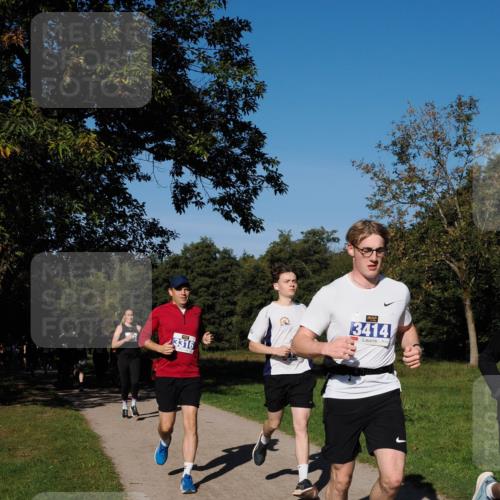28.09.2025 - 33. Volkslauf durch das schöne Alstertal Fabian Wolf http://msf.ph/oto/8980156 28.09.2025 10:35:17 Laufen 3316, 3414 meine-sportfotos.de
