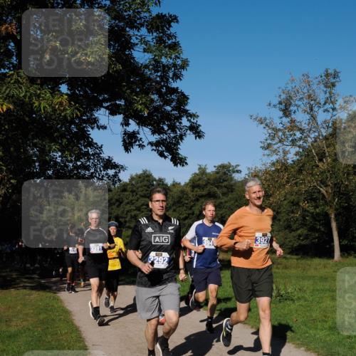 28.09.2025 - 33. Volkslauf durch das schöne Alstertal Fabian Wolf http://msf.ph/oto/8980178 28.09.2025 10:35:22 Laufen 3176, 3391, 3292, 394, 3927 meine-sportfotos.de