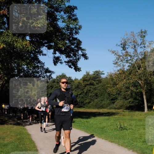 28.09.2025 - 33. Volkslauf durch das schöne Alstertal Fabian Wolf http://msf.ph/oto/8980201 28.09.2025 10:35:25 Laufen 3176 meine-sportfotos.de
