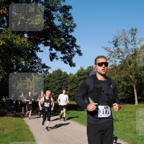 28.09.2025 - 33. Volkslauf durch das schöne Alstertal Fabian Wolf http://msf.ph/oto/8980207 28.09.2025 10:35:26 Laufen 3344, 3930, 3176 meine-sportfotos.de