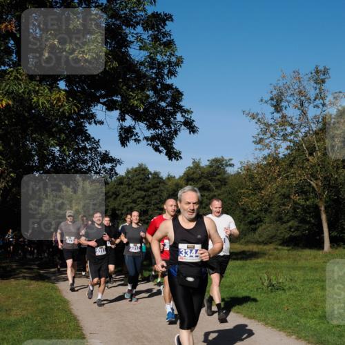 28.09.2025 - 33. Volkslauf durch das schöne Alstertal Fabian Wolf http://msf.ph/oto/8980216 28.09.2025 10:35:27 Laufen 3312, 3344 meine-sportfotos.de