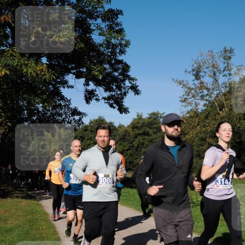 28.09.2025 - 33. Volkslauf durch das schöne Alstertal Fabian Wolf http://msf.ph/oto/8980304 28.09.2025 10:35:39 Laufen 325, 3008, 13142 meine-sportfotos.de