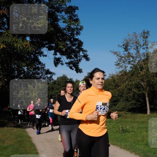 28.09.2025 - 33. Volkslauf durch das schöne Alstertal Fabian Wolf http://msf.ph/oto/8980329 28.09.2025 10:35:41 Laufen 3177, 3236 meine-sportfotos.de