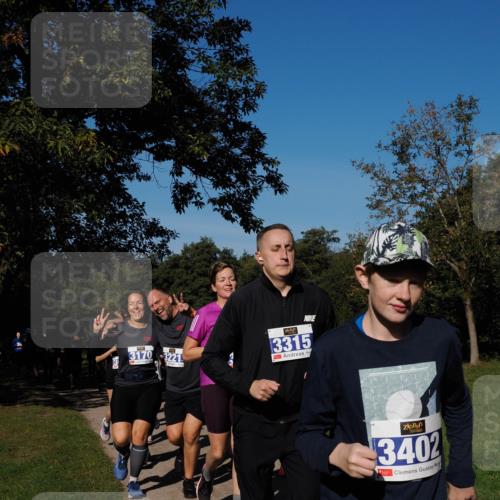 28.09.2025 - 33. Volkslauf durch das schöne Alstertal Fabian Wolf http://msf.ph/oto/8980483 28.09.2025 10:36:07 Laufen 3170, 3221, 3315, 3402 meine-sportfotos.de