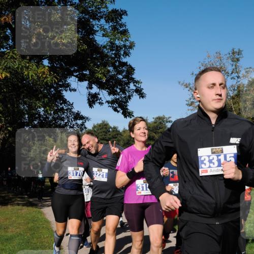 28.09.2025 - 33. Volkslauf durch das schöne Alstertal Fabian Wolf http://msf.ph/oto/8980489 28.09.2025 10:36:08 Laufen 3170, 58, 3221, 131, 3315 meine-sportfotos.de