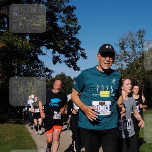 28.09.2025 - 33. Volkslauf durch das schöne Alstertal Fabian Wolf http://msf.ph/oto/8980547 28.09.2025 10:36:15 Laufen 3405, 2025, 19, 3003, 3012 meine-sportfotos.de