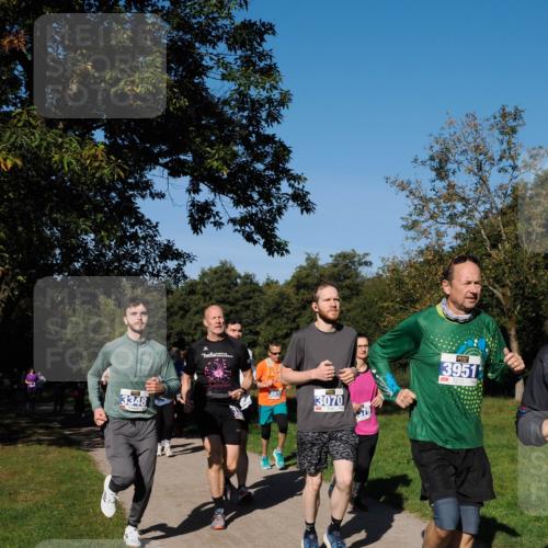 28.09.2025 - 33. Volkslauf durch das schöne Alstertal Fabian Wolf http://msf.ph/oto/8980626 28.09.2025 10:36:25 Laufen 3348, 3070, 3951 meine-sportfotos.de