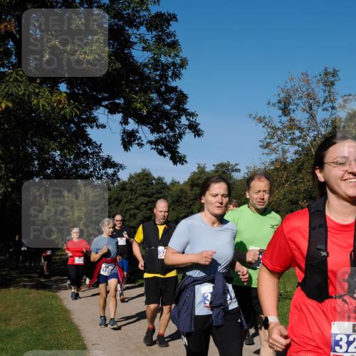 28.09.2025 - 33. Volkslauf durch das schöne Alstertal Fabian Wolf http://msf.ph/oto/8980778 28.09.2025 10:36:48 Laufen 3289, 3126, 32 meine-sportfotos.de