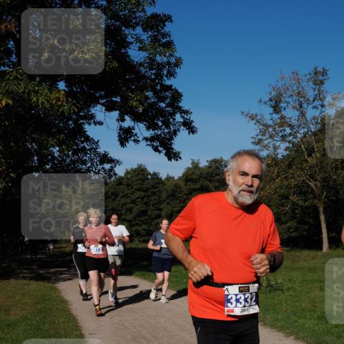 28.09.2025 - 33. Volkslauf durch das schöne Alstertal Fabian Wolf http://msf.ph/oto/8980838 28.09.2025 10:36:56 Laufen 3073, 3332, 4 meine-sportfotos.de