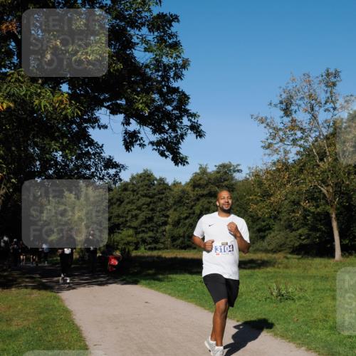28.09.2025 - 33. Volkslauf durch das schöne Alstertal Fabian Wolf http://msf.ph/oto/8980863 28.09.2025 10:37:00 Laufen 3104 meine-sportfotos.de