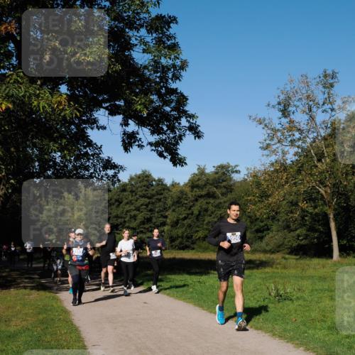 28.09.2025 - 33. Volkslauf durch das schöne Alstertal Fabian Wolf http://msf.ph/oto/8980904 28.09.2025 10:37:10 Laufen 3950 meine-sportfotos.de