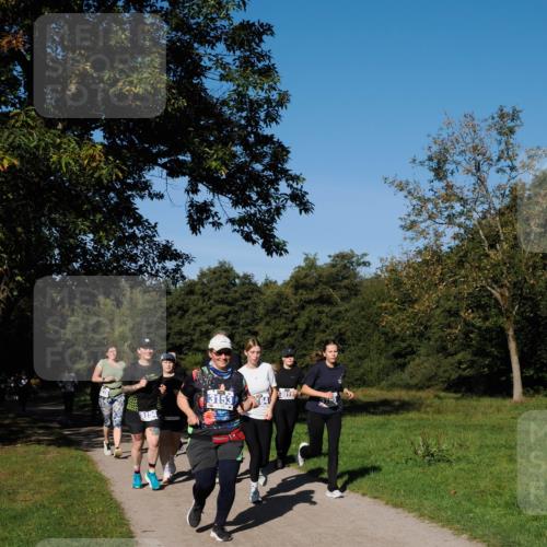 28.09.2025 - 33. Volkslauf durch das schöne Alstertal Fabian Wolf http://msf.ph/oto/8980914 28.09.2025 10:37:12 Laufen 3154, 3153, 301 meine-sportfotos.de